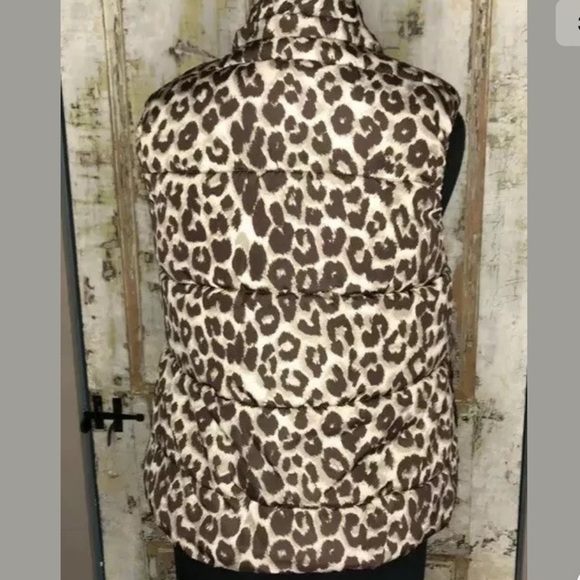 Justice Girls puffer vest size 16 leopard print - Picture 2 of 4